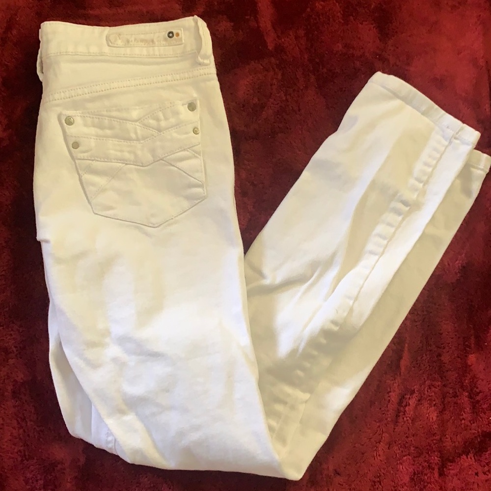 White jeans size 7 Juniors